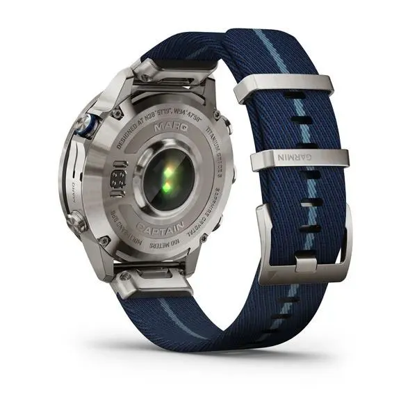 Часы Garmin MARQ Captain (Gen 2)